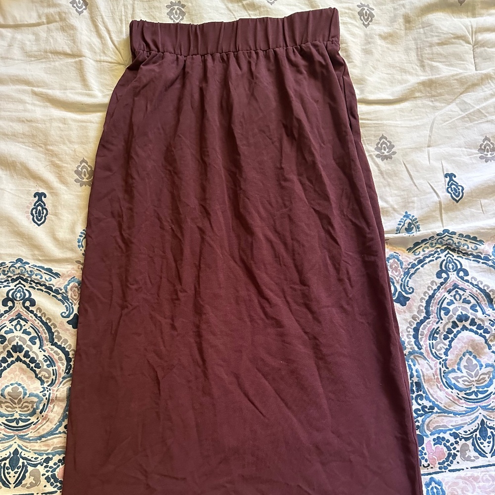 MaxMara burgundy midi skirt size XS/S